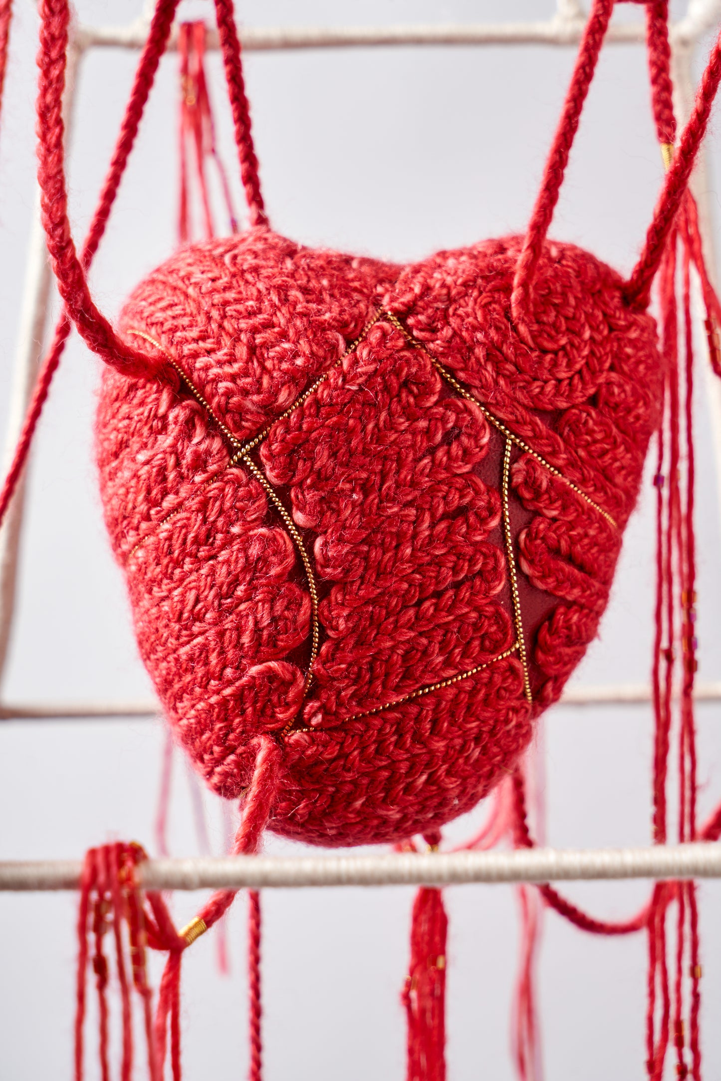 The Heart-Shaped Box par Cinthya Chalifoux